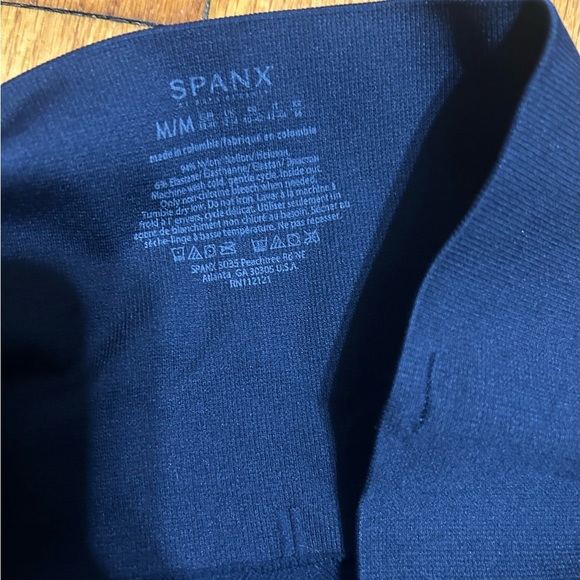SPANX Blue Look At Me Now Seamless Leggings Size Medium - Picture 4 of 5